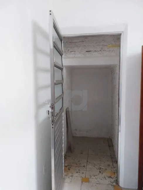 Loja para alugar, 90m2 em Centro, Sao Leopoldo - RS - imagem 8 Foto 8 de Loja para alugar, 90m2 em Centro, Sao Leopoldo - RS