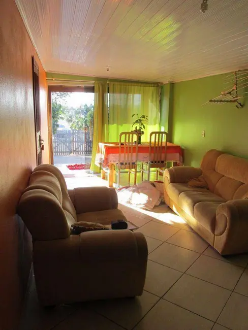 Casa com 4 quartos à venda, 150m2 em Portao - RS - imagem 4 Foto 4 de Casa com 4 quartos à venda, 150m2 em Portao - RS