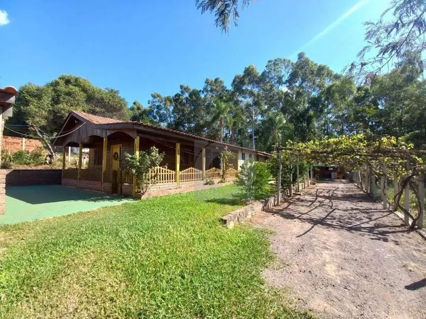 Foto 1 de Casa com 4 quartos à venda, 1000m2 em Portao - RS