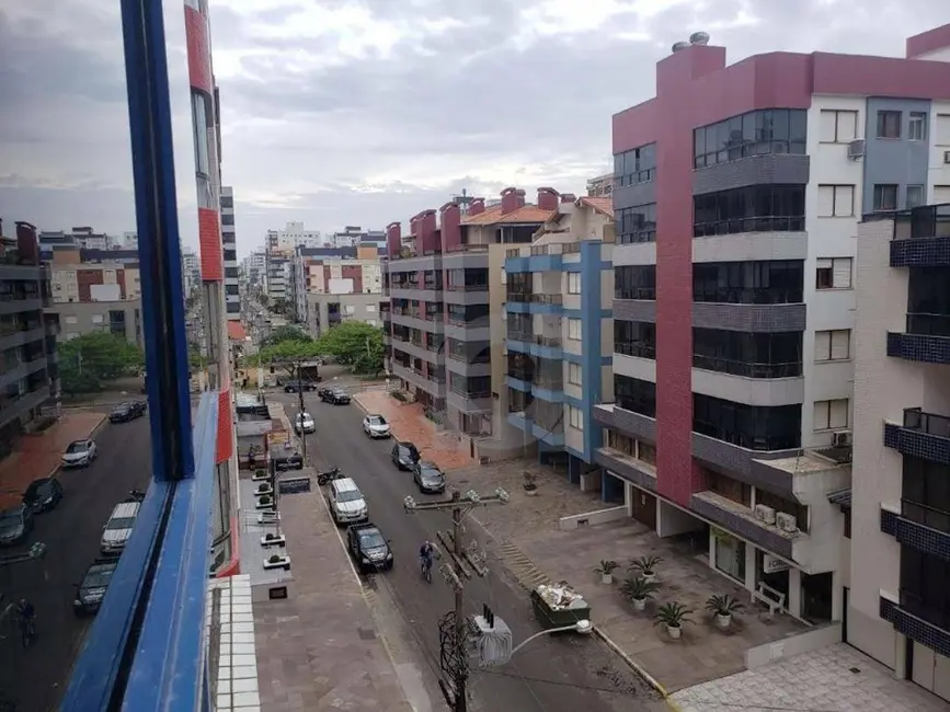 Foto 9 de Apartamento com 3 quartos à venda, 112m2 em Centro, Capao Da Canoa - RS