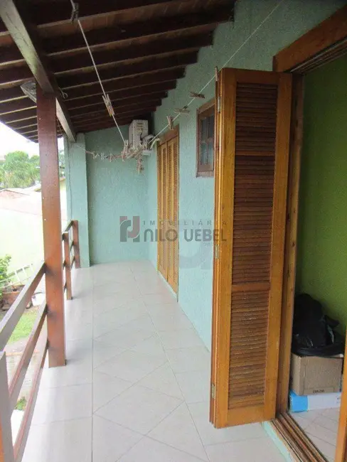 Casa com 3 quartos à venda, 120m2 em Portao - RS - imagem 2 Foto 2 de Casa com 3 quartos à venda, 120m2 em Portao - RS