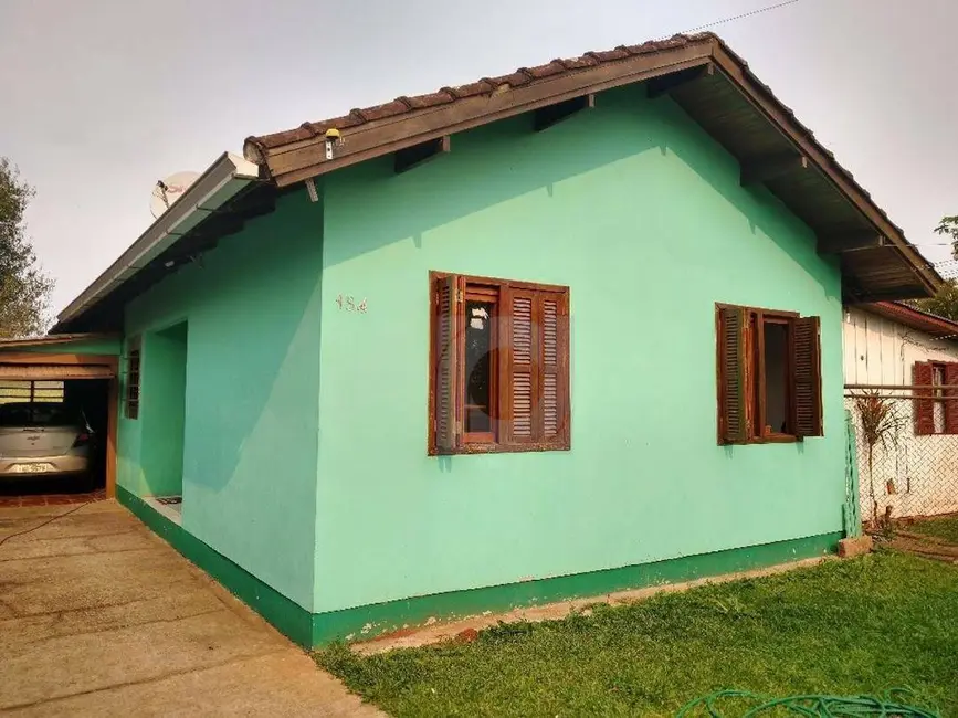 Foto 2 de Casa com 2 quartos à venda, 84m2 em Portao - RS