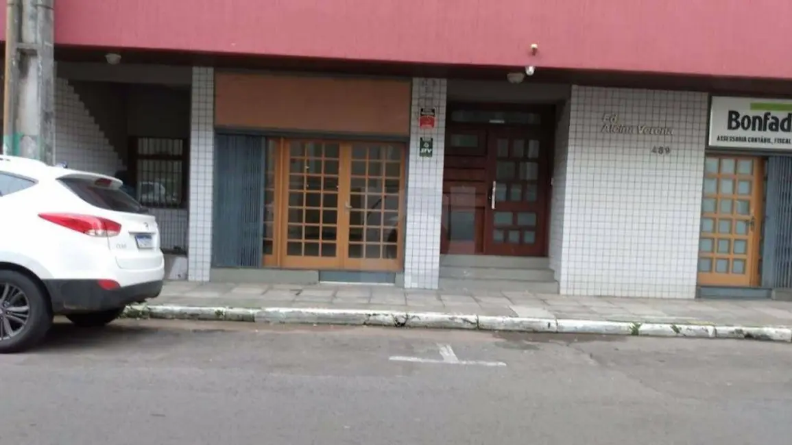 Loja para alugar, 75m2 em Centro, Sao Leopoldo - RS - imagem 1 Foto 1 de Loja para alugar, 75m2 em Centro, Sao Leopoldo - RS