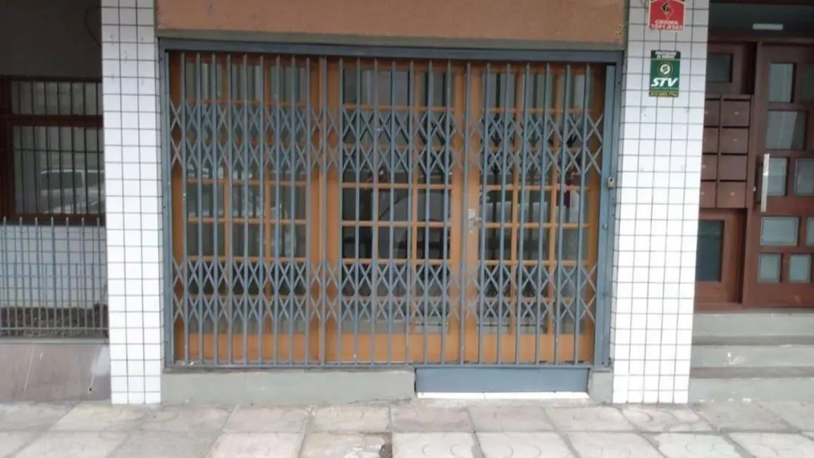 Loja para alugar, 75m2 em Centro, Sao Leopoldo - RS - imagem 2 Foto 2 de Loja para alugar, 75m2 em Centro, Sao Leopoldo - RS