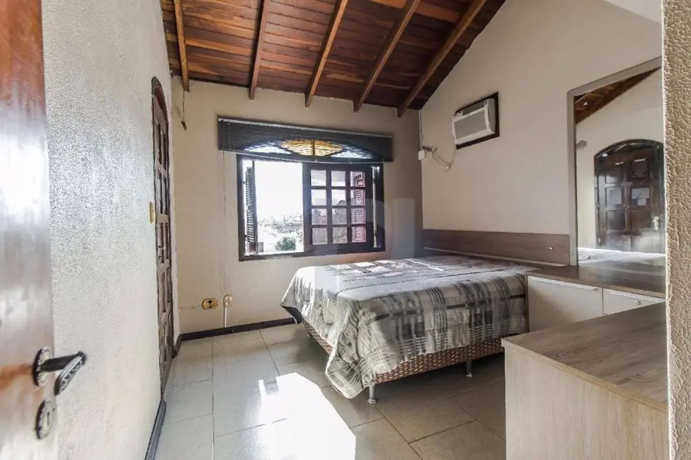 Foto 6 de Casa com 3 quartos à venda, 239m2 em Cristo Rei, Sao Leopoldo - RS