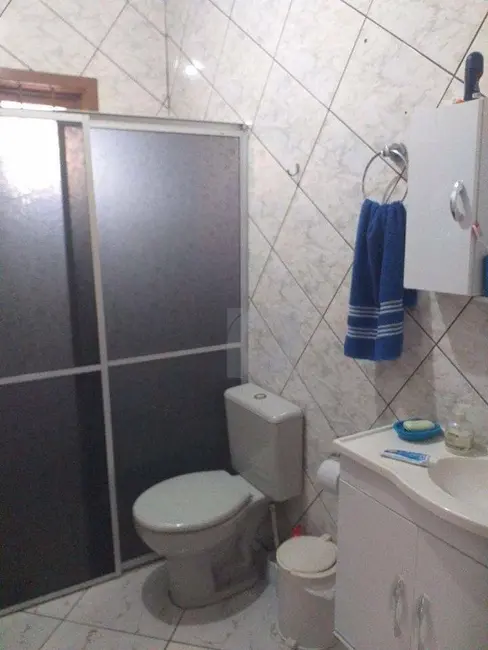 Casa com 3 quartos à venda, 360m2 em Portao - RS - imagem 3 Foto 3 de Casa com 3 quartos à venda, 360m2 em Portao - RS