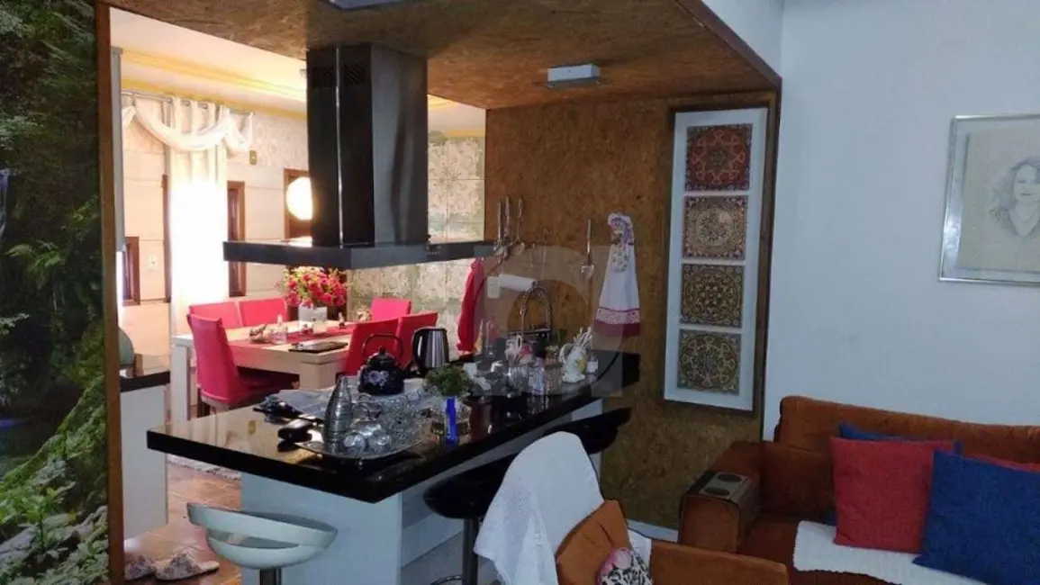 Foto 5 de Casa com 3 quartos à venda, 300m2 em Feitoria, Sao Leopoldo - RS