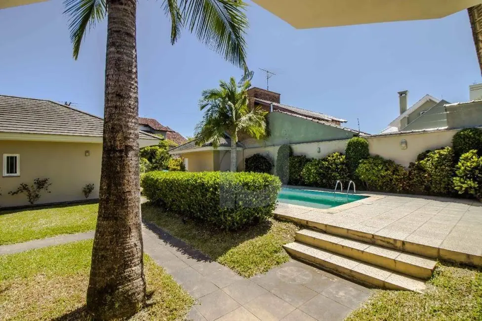 Casa com 3 quartos à venda, 800m2 em São José, Sao Leopoldo - RS - imagem 3 Foto 3 de Casa com 3 quartos à venda, 800m2 em São José, Sao Leopoldo - RS