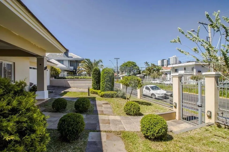 Casa com 3 quartos à venda, 800m2 em São José, Sao Leopoldo - RS - imagem 9 Foto 9 de Casa com 3 quartos à venda, 800m2 em São José, Sao Leopoldo - RS