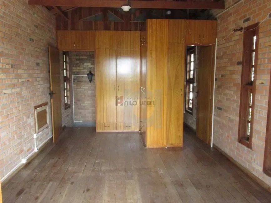Casa com 1 quarto à venda, 80m2 em Centro, Portao - RS - imagem 7 Foto 7 de Casa com 1 quarto à venda, 80m2 em Centro, Portao - RS