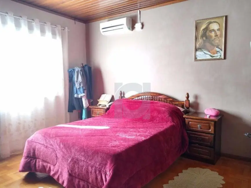 Casa com 3 quartos à venda, 485m2 em Portao - RS - imagem 8 Foto 8 de Casa com 3 quartos à venda, 485m2 em Portao - RS