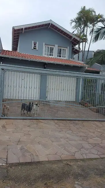 Foto 1 de Casa com 3 quartos à venda, 300m2 em São José, Sao Leopoldo - RS