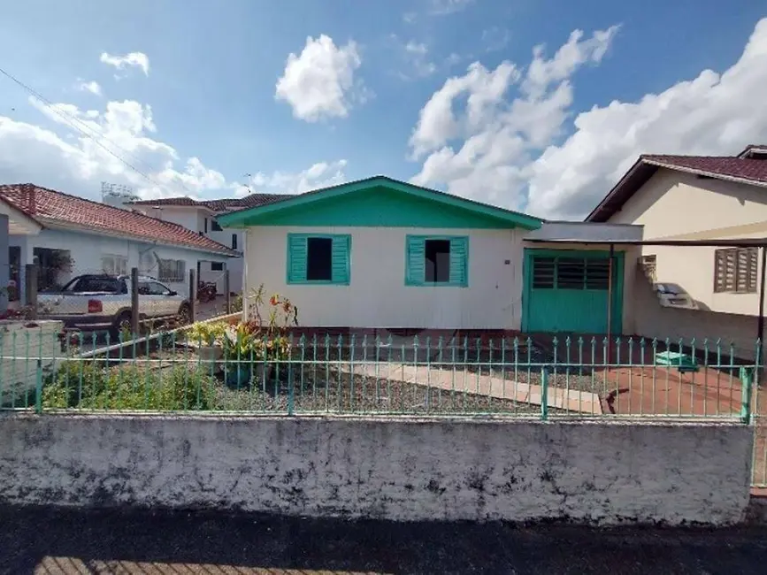 Casa com 6 quartos à venda, 360m2 em Centro, Portao - RS - imagem 3 Foto 3 de Casa com 6 quartos à venda, 360m2 em Centro, Portao - RS