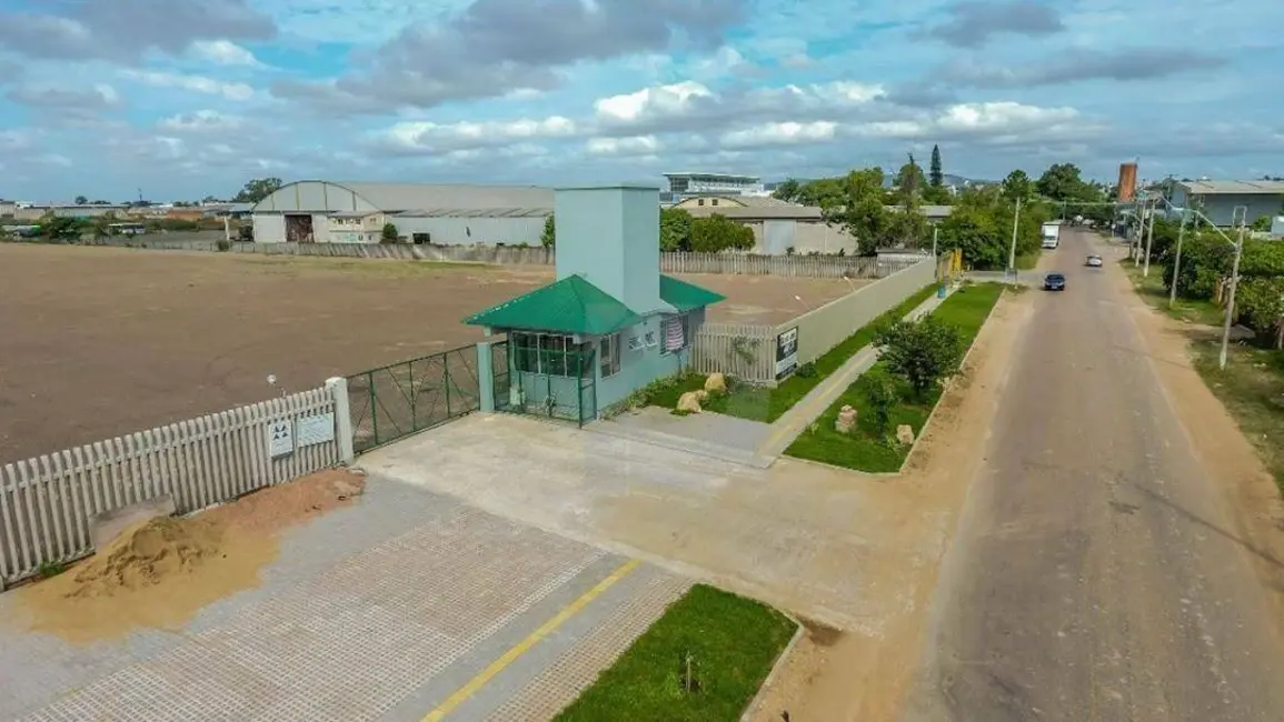 Foto 6 de Terreno / Lote à venda e para alugar, 19400m2 em São João, Porto Alegre - RS