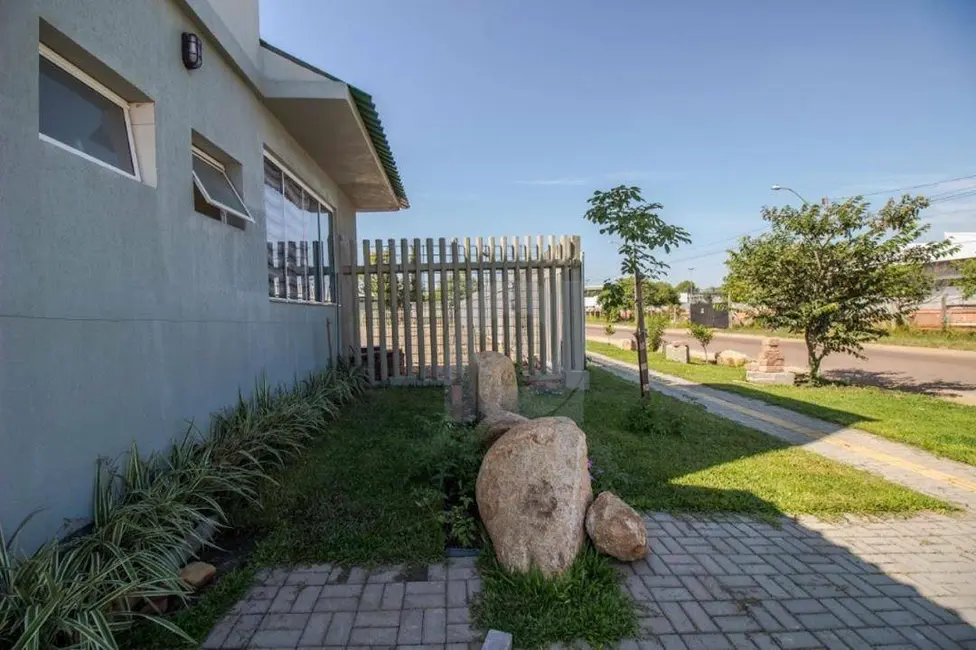 Foto 5 de Terreno / Lote à venda e para alugar, 19400m2 em São João, Porto Alegre - RS