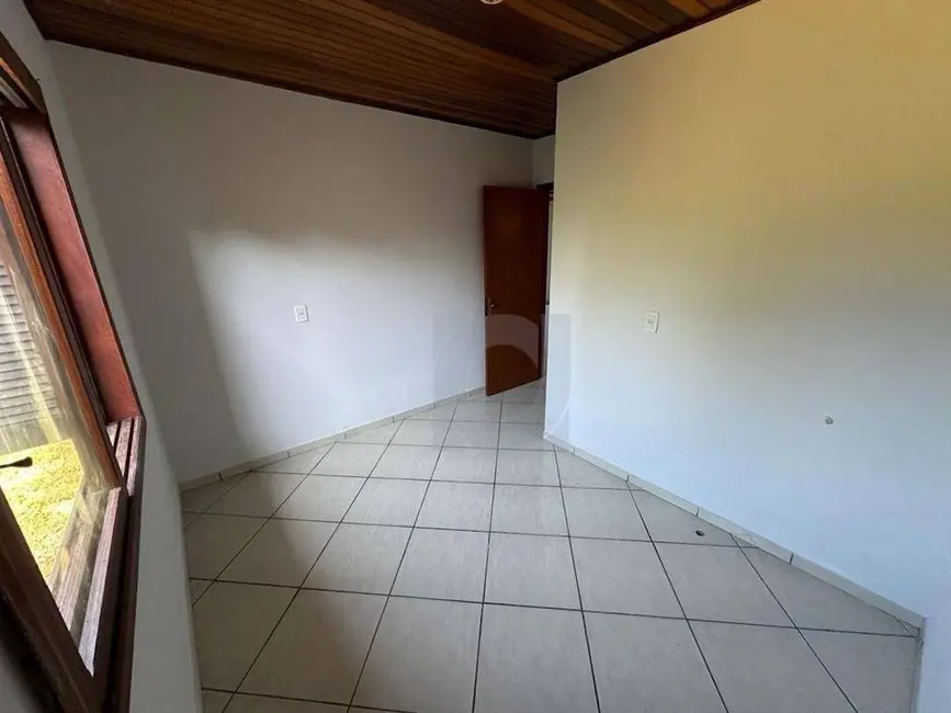 Casa com 2 quartos à venda, 360m2 em Portao - RS - imagem 6 Foto 6 de Casa com 2 quartos à venda, 360m2 em Portao - RS