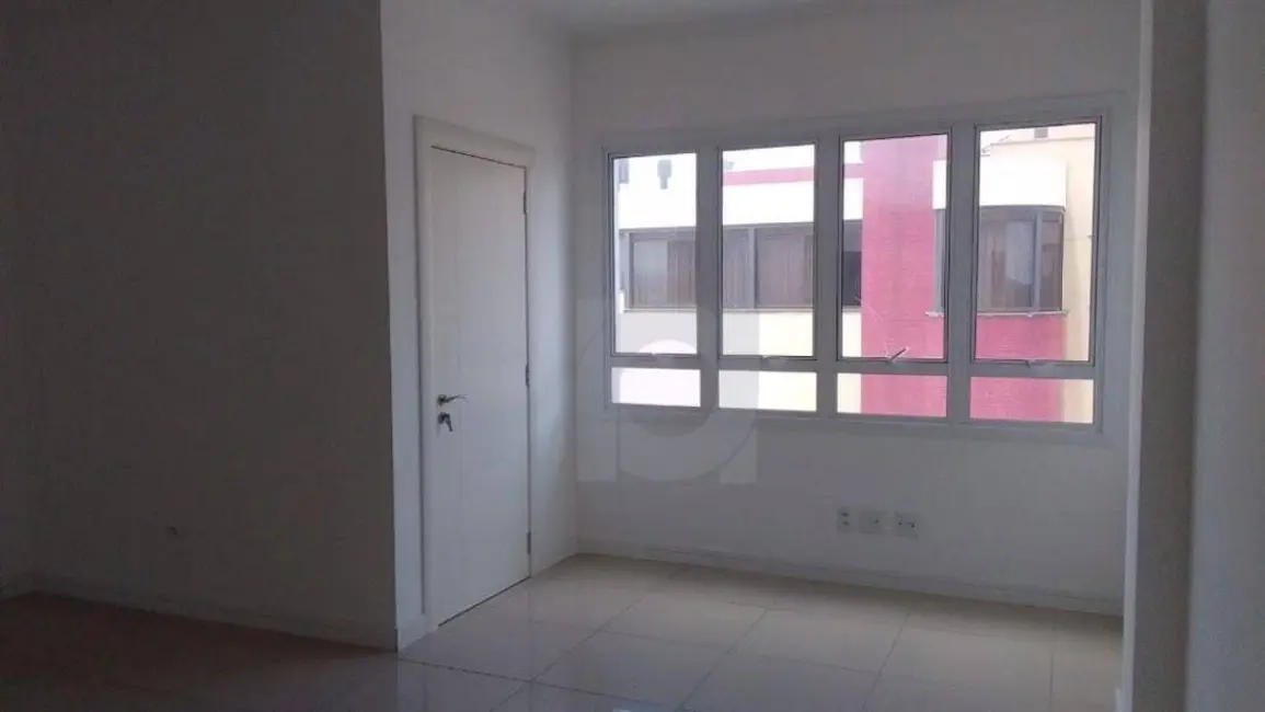 Sala Comercial à venda e para alugar, 38m2 em Centro, Sao Leopoldo - RS - imagem 3 Foto 3 de Sala Comercial à venda e para alugar, 38m2 em Centro, Sao Leopoldo - RS