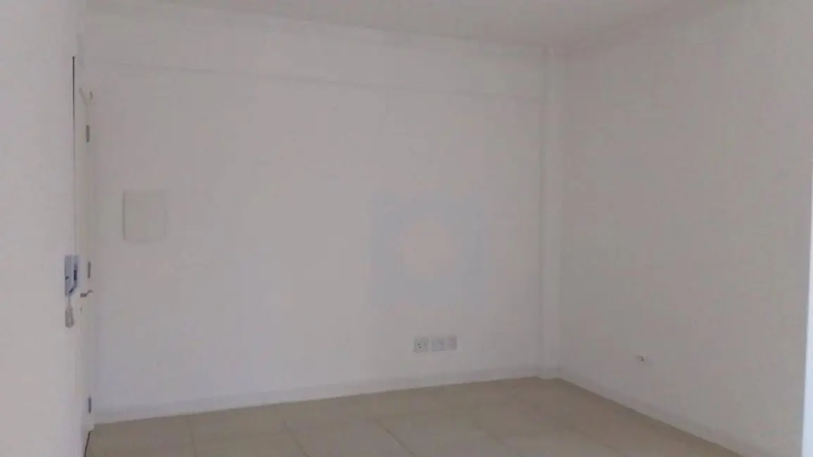 Sala Comercial à venda e para alugar, 38m2 em Centro, Sao Leopoldo - RS - imagem 5 Foto 5 de Sala Comercial à venda e para alugar, 38m2 em Centro, Sao Leopoldo - RS