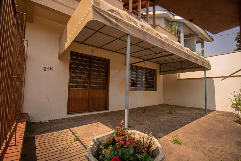 Foto 3 de Casa com 4 quartos à venda e para alugar, 435m2 em Cristo Rei, Sao Leopoldo - RS