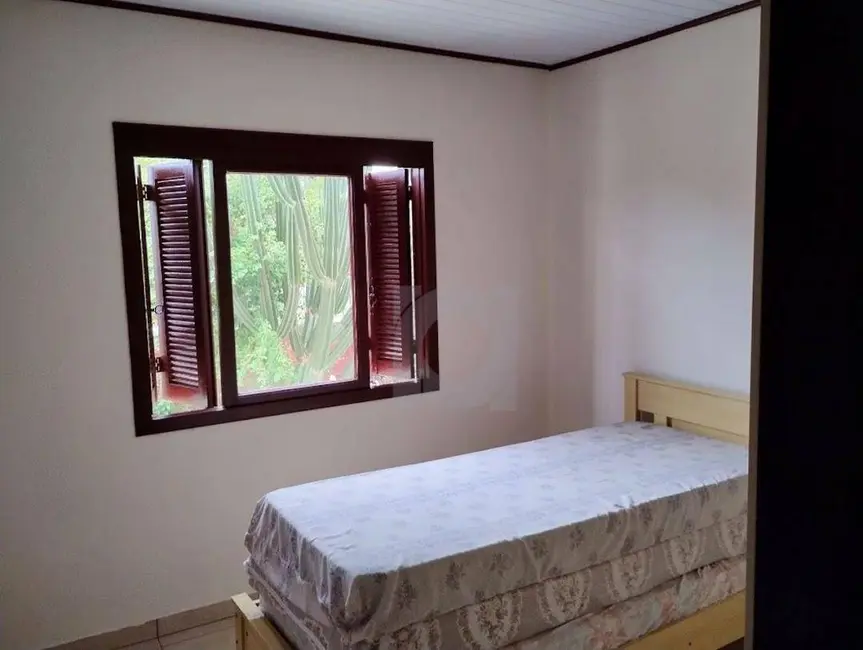 Casa com 3 quartos à venda, 360m2 em Portao - RS - imagem 8 Foto 8 de Casa com 3 quartos à venda, 360m2 em Portao - RS