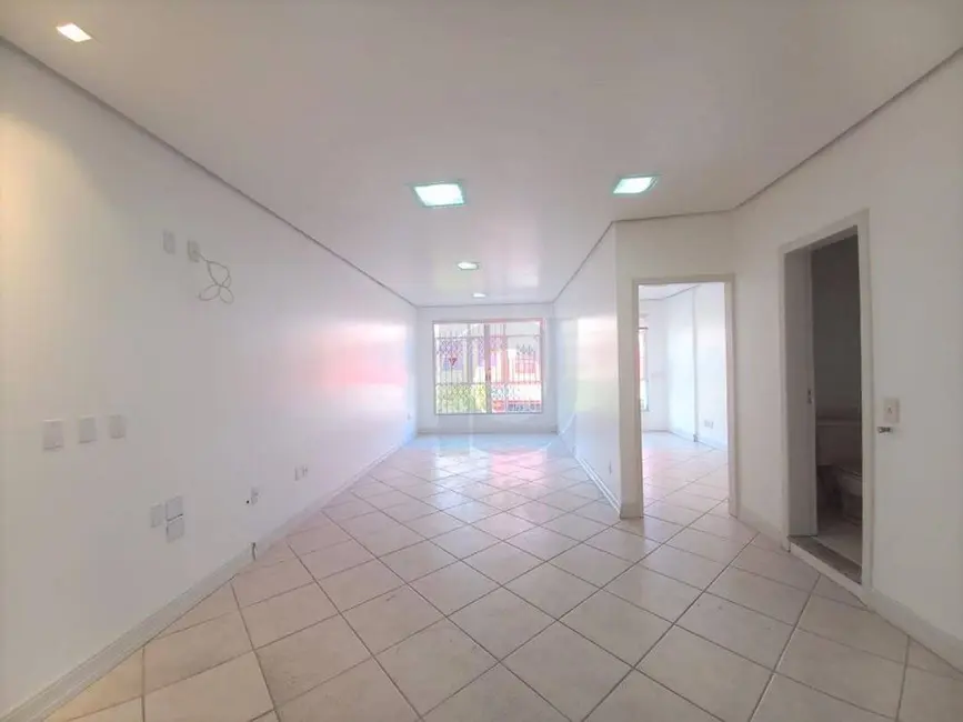Sala Comercial para alugar, 150m2 em Centro, Sao Leopoldo - RS - imagem 7 Foto 7 de Sala Comercial para alugar, 150m2 em Centro, Sao Leopoldo - RS