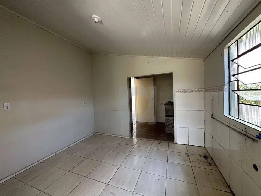 Casa com 3 quartos à venda, 360m2 em Centro, Portao - RS - imagem 7 Foto 7 de Casa com 3 quartos à venda, 360m2 em Centro, Portao - RS