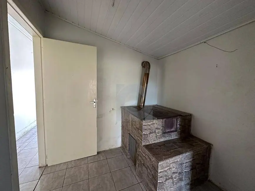 Casa com 3 quartos à venda, 360m2 em Centro, Portao - RS - imagem 5 Foto 5 de Casa com 3 quartos à venda, 360m2 em Centro, Portao - RS