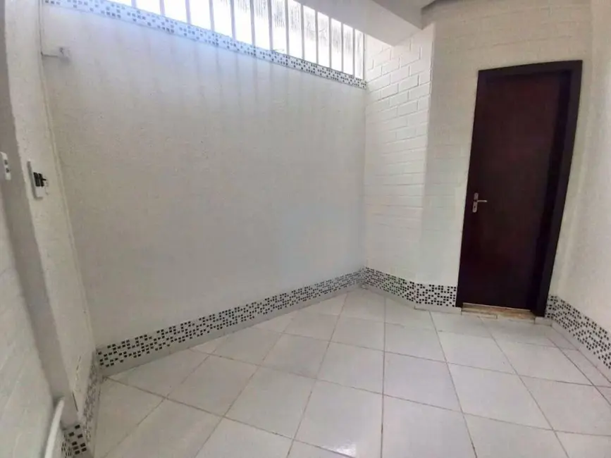 Sala Comercial para alugar, 14m2 em Rio Branco, Sao Leopoldo - RS - imagem 3 Foto 3 de Sala Comercial para alugar, 14m2 em Rio Branco, Sao Leopoldo - RS