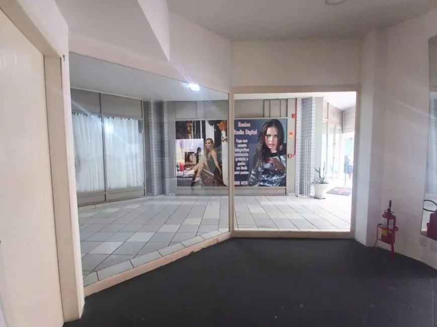 Loja para alugar, 50m2 em Centro, Sao Leopoldo - RS - imagem 6 Foto 6 de Loja para alugar, 50m2 em Centro, Sao Leopoldo - RS