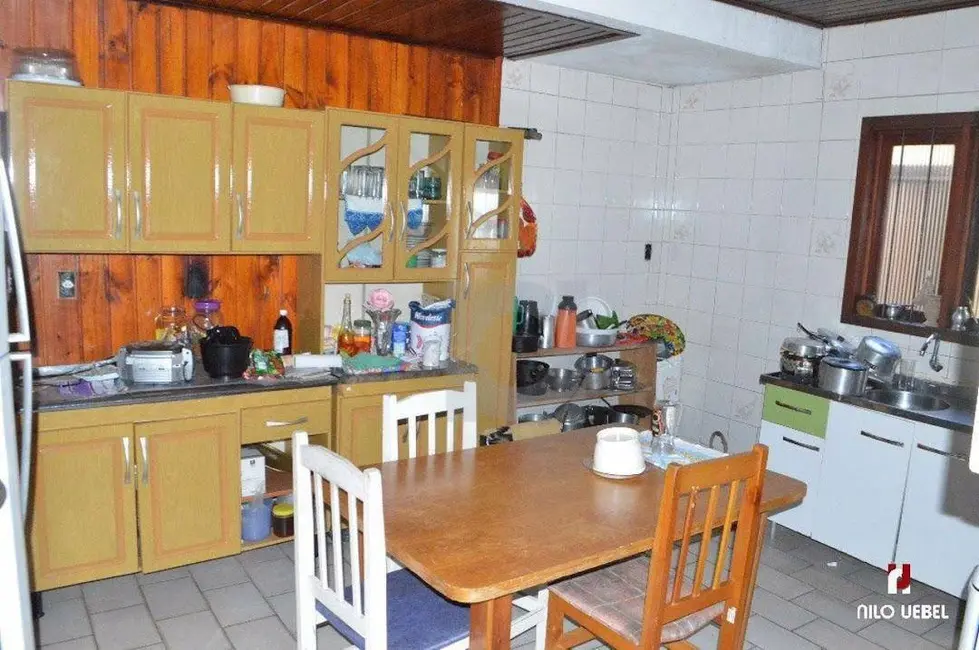 Casa com 3 quartos à venda, 140m2 em Portao - RS - imagem 3 Foto 3 de Casa com 3 quartos à venda, 140m2 em Portao - RS
