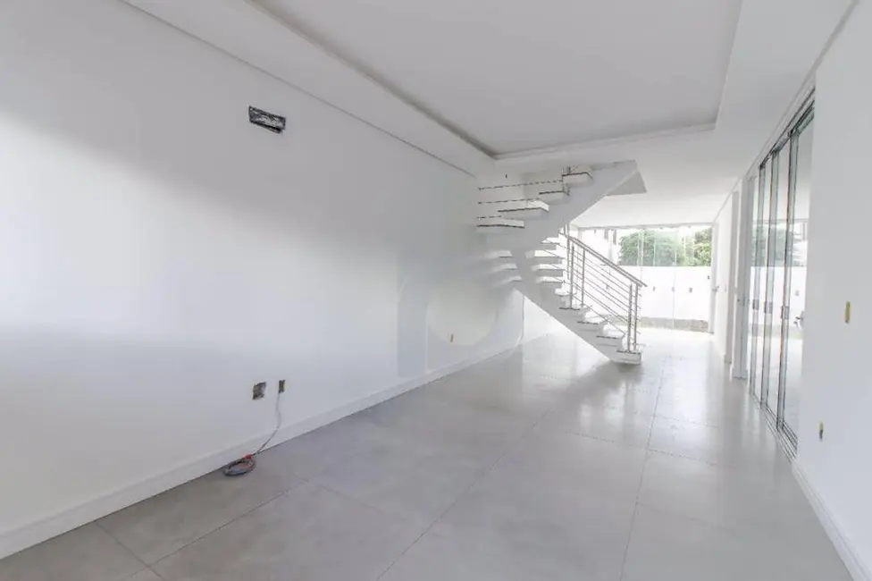 Foto 4 de Casa com 2 quartos à venda, 150m2 em Feitoria, Sao Leopoldo - RS