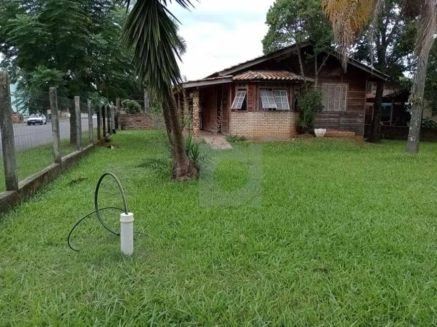 Casa com 2 quartos à venda, 270m2 em Portao - RS - imagem 2 Foto 2 de Casa com 2 quartos à venda, 270m2 em Portao - RS