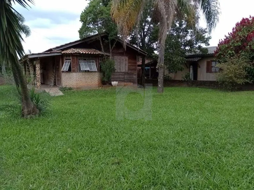 Casa com 2 quartos à venda, 270m2 em Portao - RS - imagem 3 Foto 3 de Casa com 2 quartos à venda, 270m2 em Portao - RS