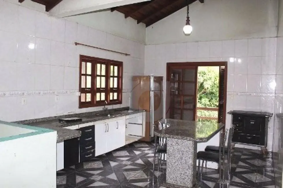 Foto 1 de Casa com 3 quartos à venda, 400m2 em Rondônia, Novo Hamburgo - RS