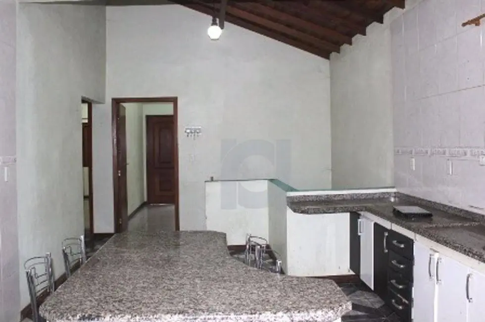Foto 3 de Casa com 3 quartos à venda, 400m2 em Rondônia, Novo Hamburgo - RS