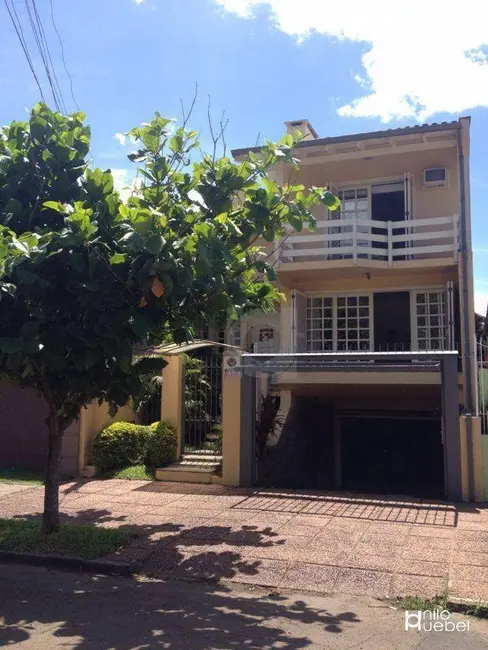 Foto 1 de Casa com 3 quartos à venda, 216m2 em Fião, Sao Leopoldo - RS