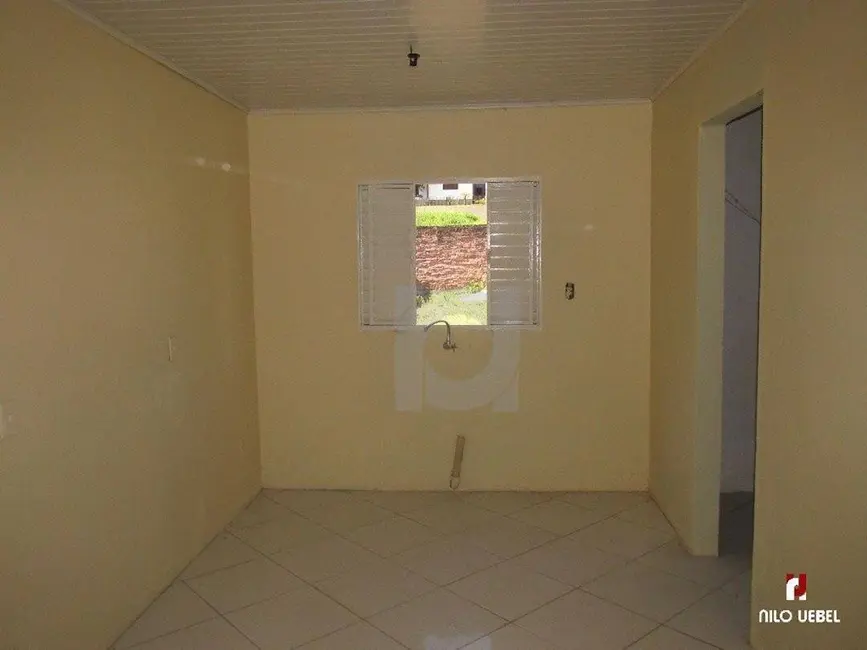 Casa com 2 quartos à venda, 71m2 em Portao - RS - imagem 4 Foto 4 de Casa com 2 quartos à venda, 71m2 em Portao - RS