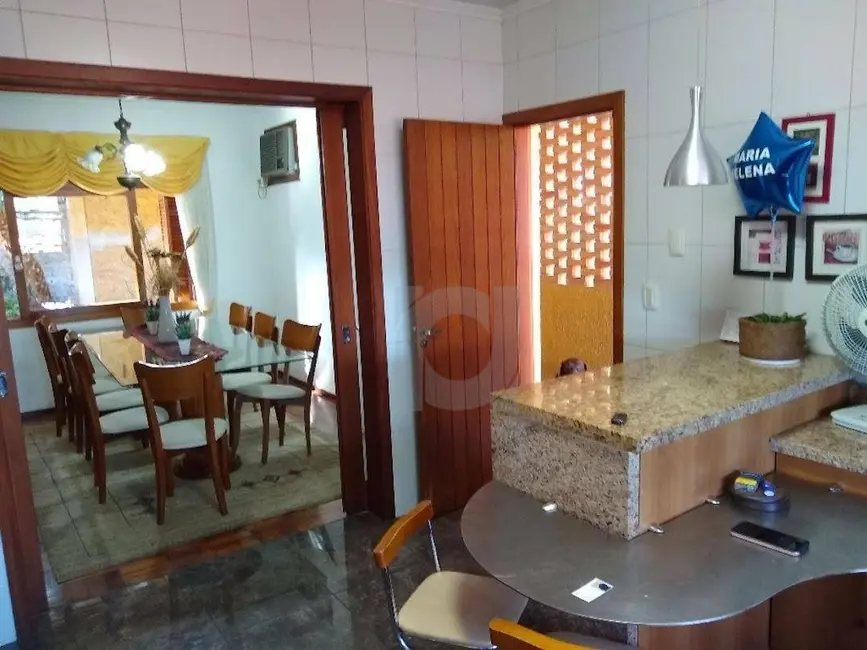 Foto 2 de Casa com 5 quartos à venda, 784m2 em Ouro Branco, Novo Hamburgo - RS