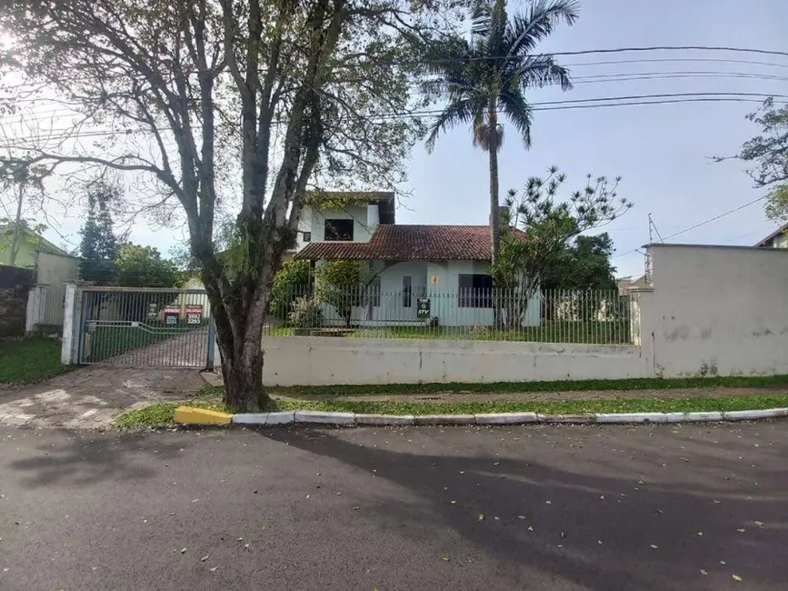 Foto 2 de Casa com 3 quartos à venda, 900m2 em São José, Sao Leopoldo - RS