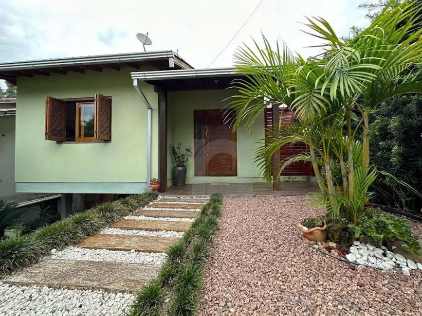 Foto 1 de Casa com 3 quartos à venda, 300m2 em Portao - RS