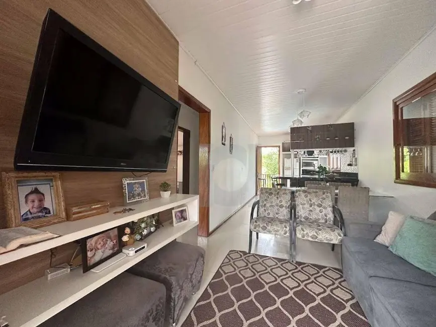 Casa com 3 quartos à venda, 300m2 em Portao - RS - imagem 5 Foto 5 de Casa com 3 quartos à venda, 300m2 em Portao - RS