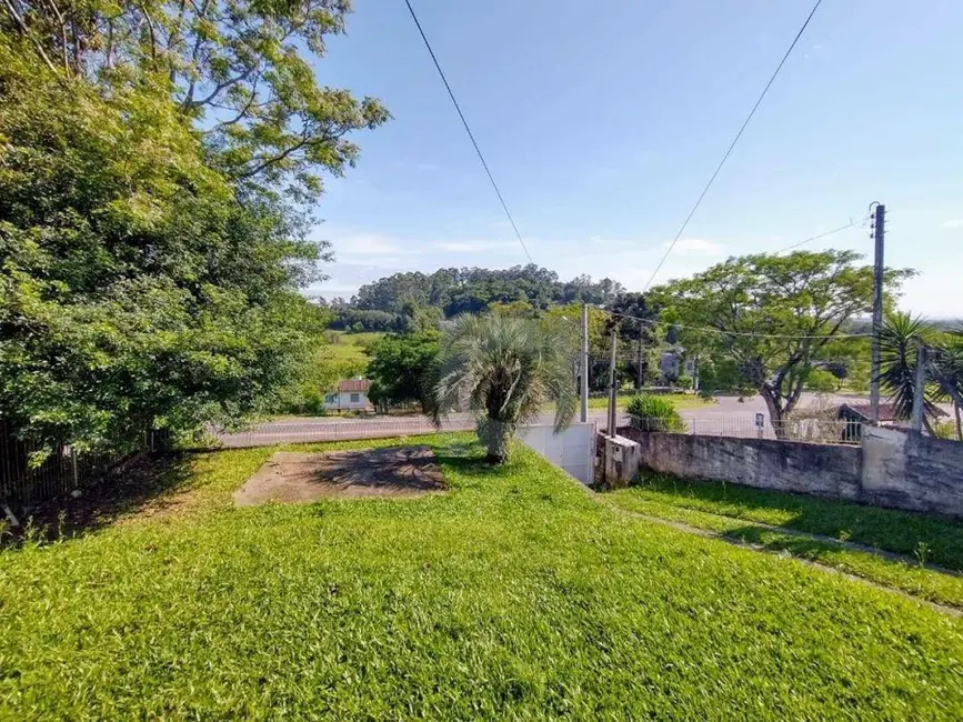 Foto 2 de Casa com 2 quartos à venda, 465m2 em Portao - RS