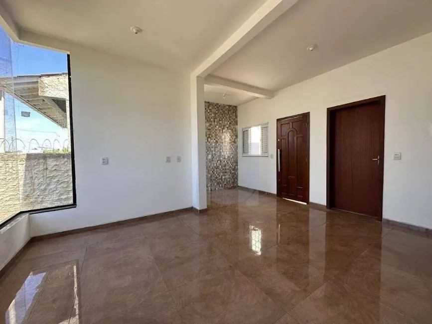 Casa com 1 quarto à venda, 300m2 em Portao - RS - imagem 2 Foto 2 de Casa com 1 quarto à venda, 300m2 em Portao - RS
