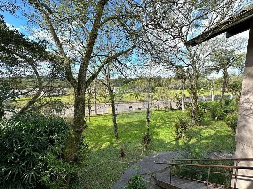 Casa com 5 quartos à venda, 271m2 em Centro, Portao - RS - imagem 4 Foto 4 de Casa com 5 quartos à venda, 271m2 em Centro, Portao - RS