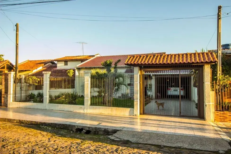 Foto 2 de Casa com 2 quartos à venda, 192m2 em Arroio da Manteiga, Sao Leopoldo - RS