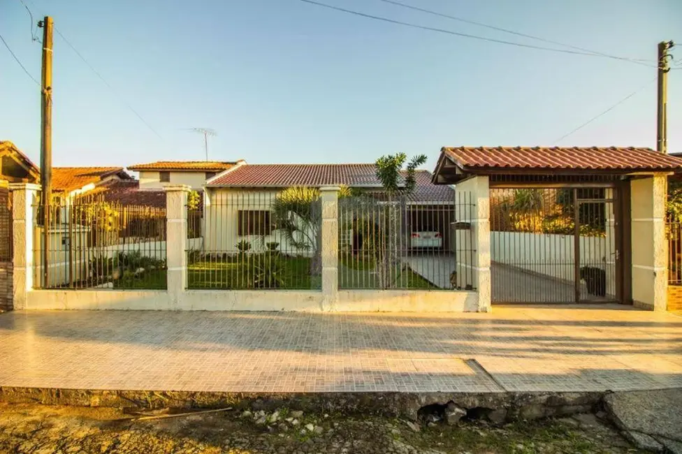 Foto 1 de Casa com 2 quartos à venda, 192m2 em Arroio da Manteiga, Sao Leopoldo - RS