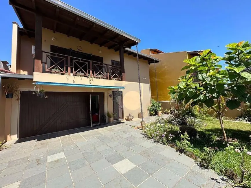 Casa com 2 quartos à venda, 288m2 em Portao - RS - imagem 1 Foto 1 de Casa com 2 quartos à venda, 288m2 em Portao - RS