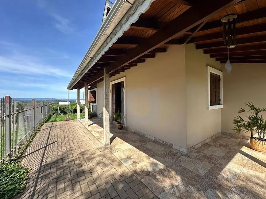 Foto 6 de Casa com 3 quartos à venda, 810m2 em Portao - RS