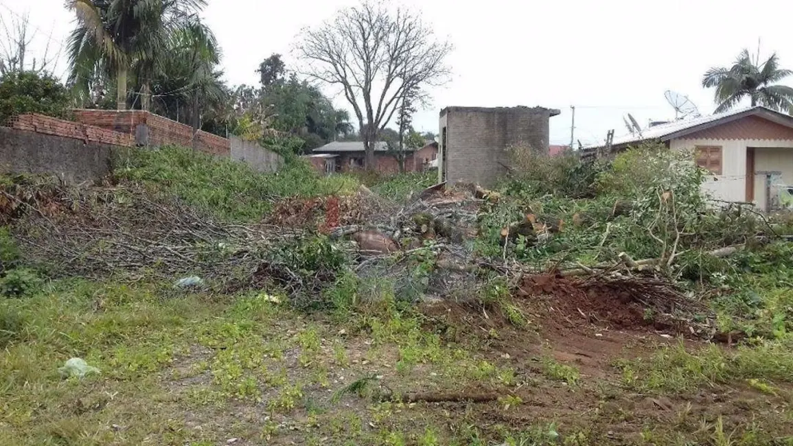 Foto 1 de Terreno / Lote à venda, 720m2 em Centro, Portao - RS