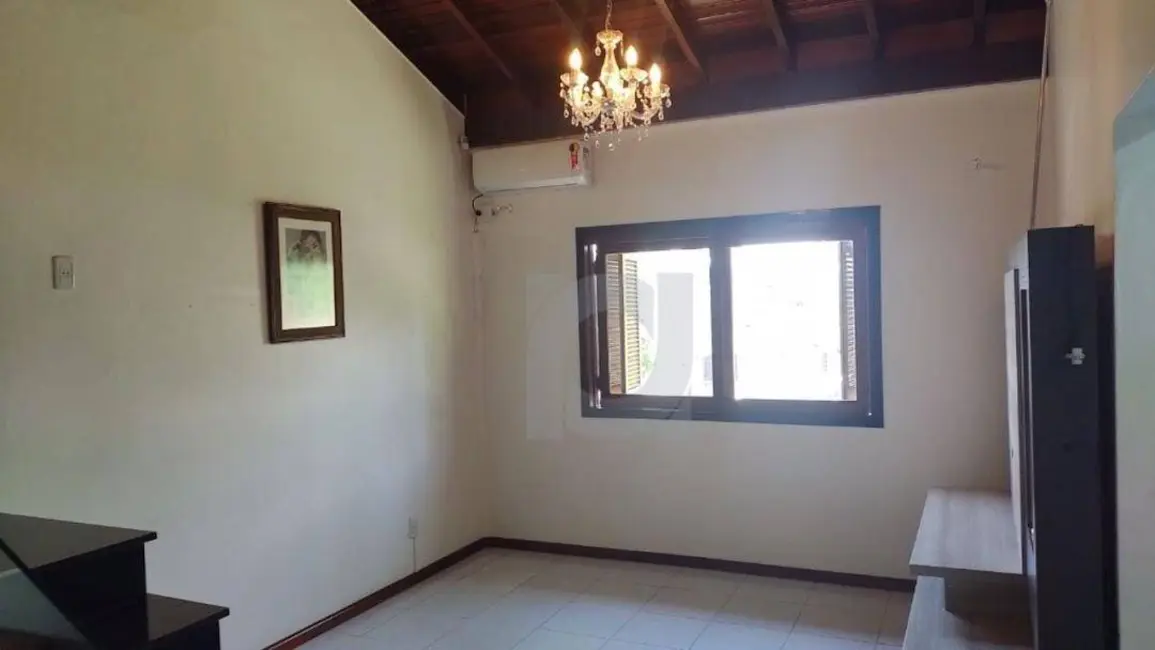 Foto 9 de Casa com 3 quartos à venda, 585m2 em Lomba Grande, Novo Hamburgo - RS